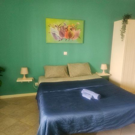 Cozy Studio Close To The Beach! Santa Maria Ngoại thất bức ảnh