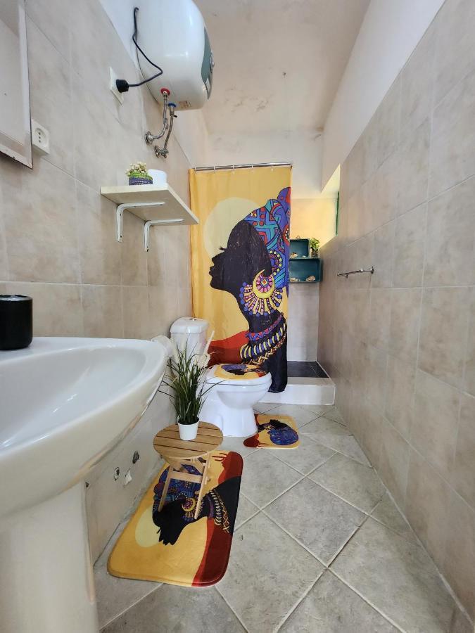 Cozy Studio Close To The Beach! Santa Maria Ngoại thất bức ảnh