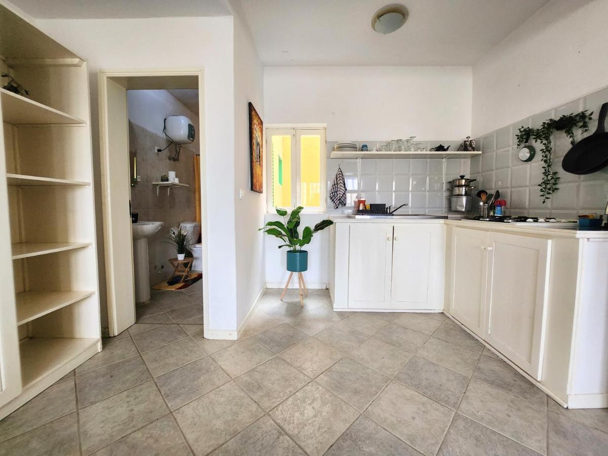 Cozy Studio Close To The Beach! Santa Maria Ngoại thất bức ảnh